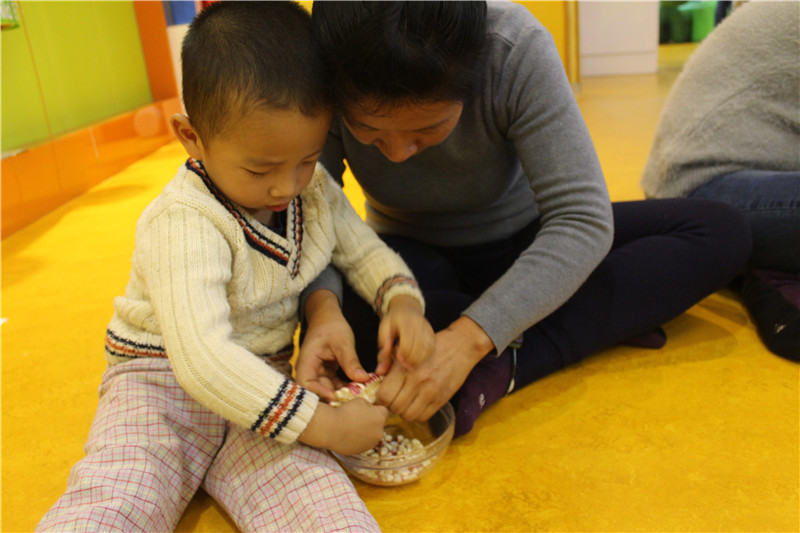 BBunion国际早教厦门外图中心活动花絮：感恩的心，蓝色的爱